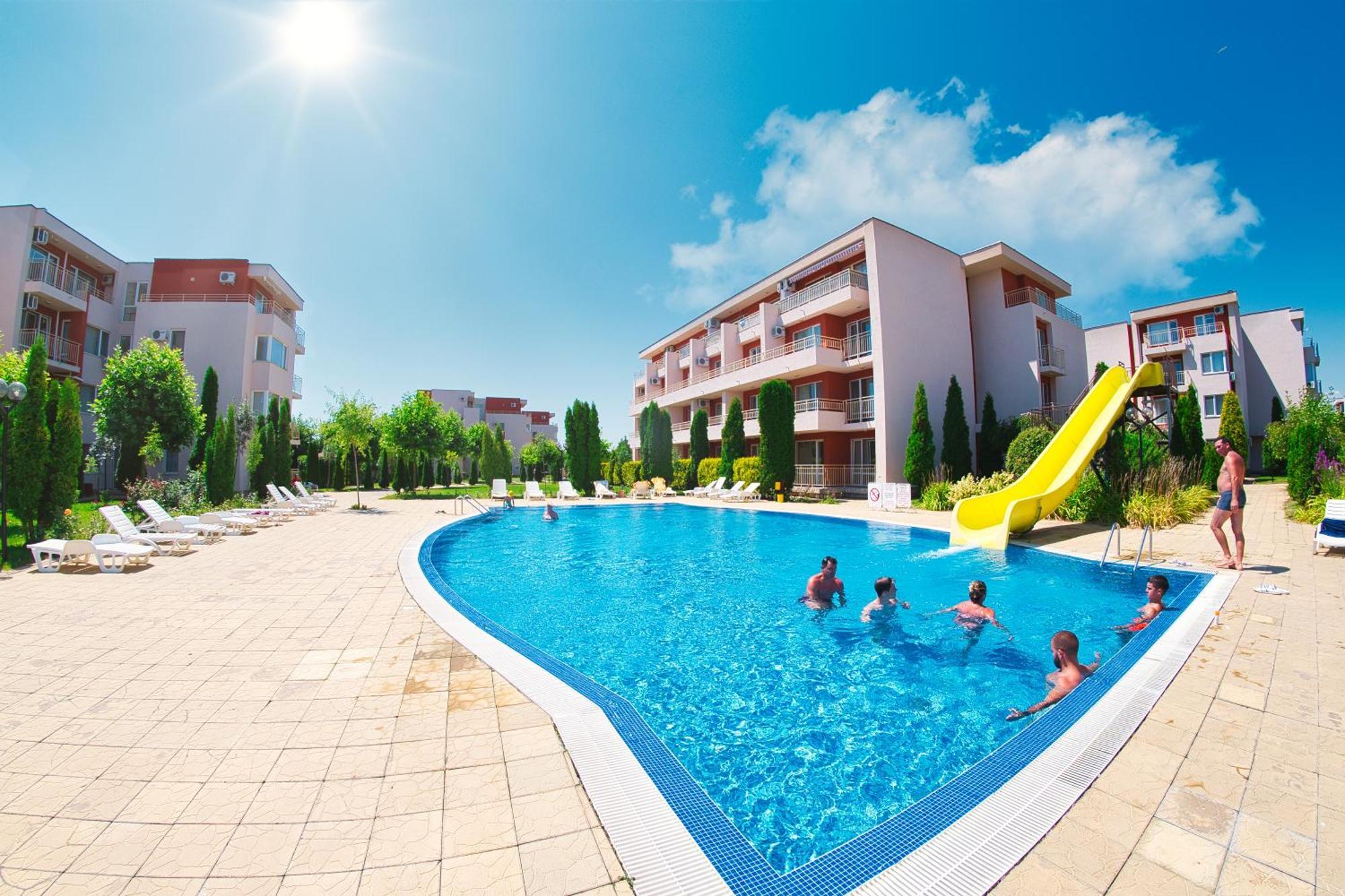 Nessebar And Holiday Fort Apartments Солнечный берег Экстерьер фото
