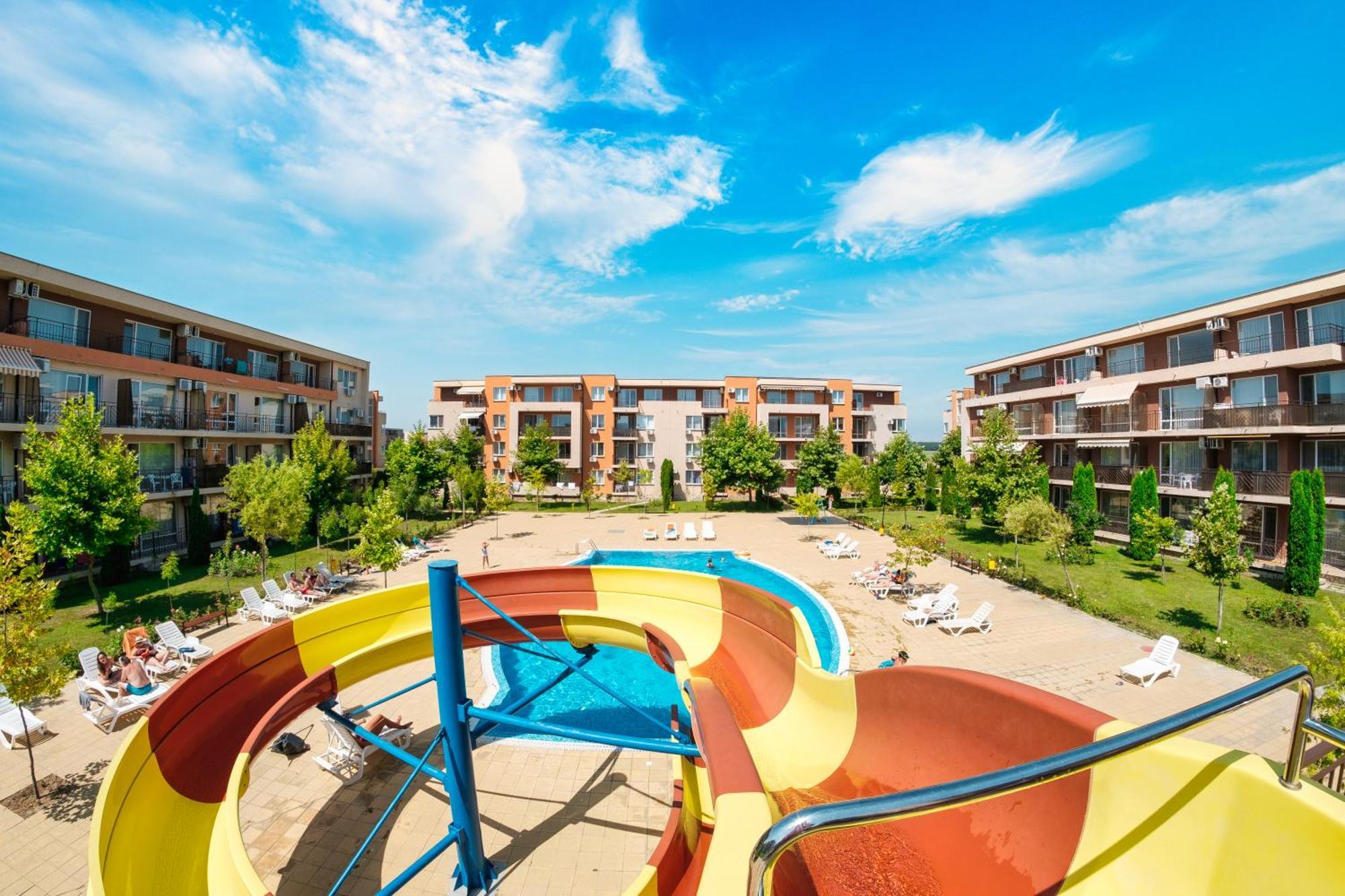 Nessebar And Holiday Fort Apartments Солнечный берег Экстерьер фото