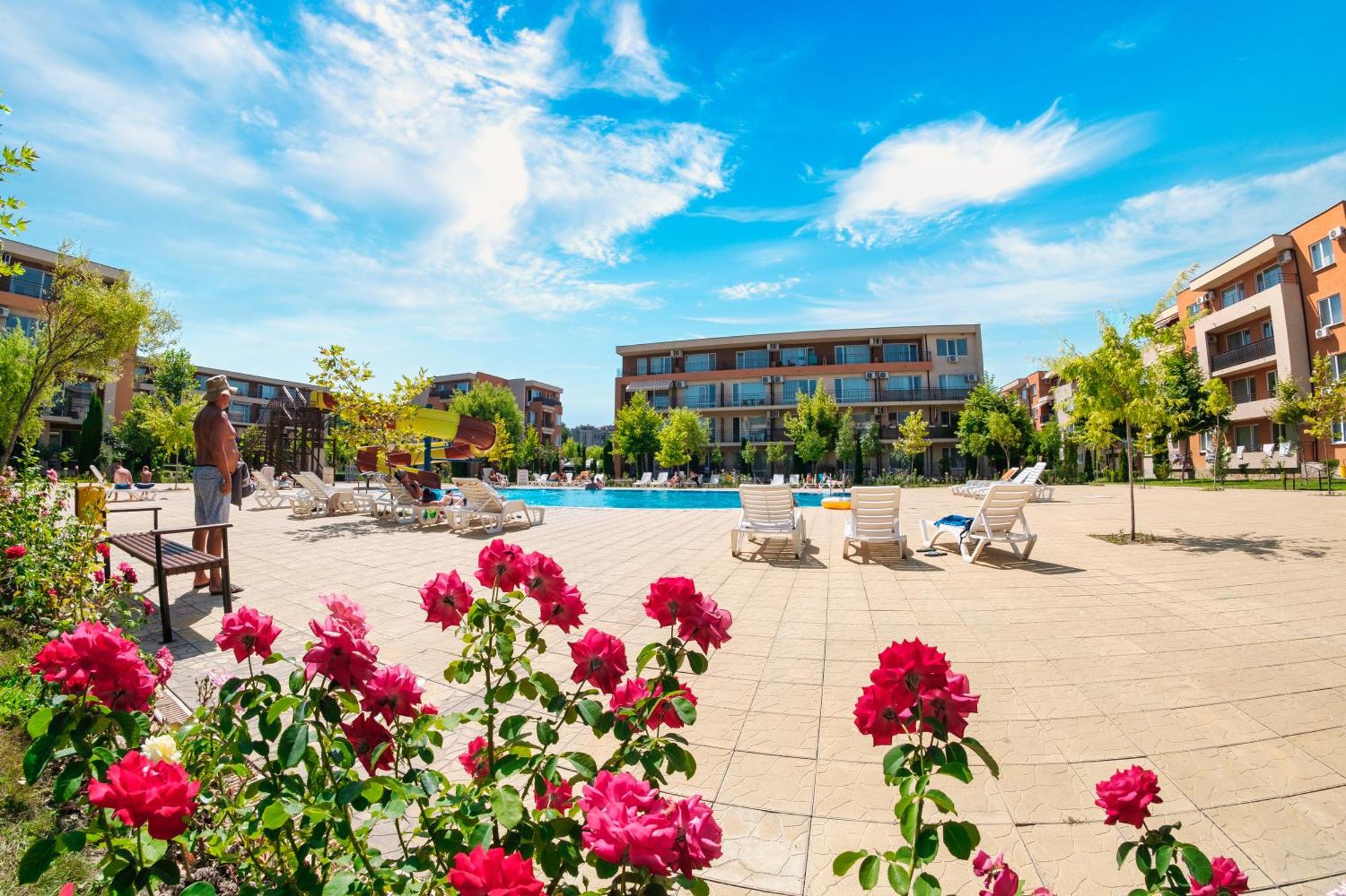 Nessebar And Holiday Fort Apartments Солнечный берег Экстерьер фото