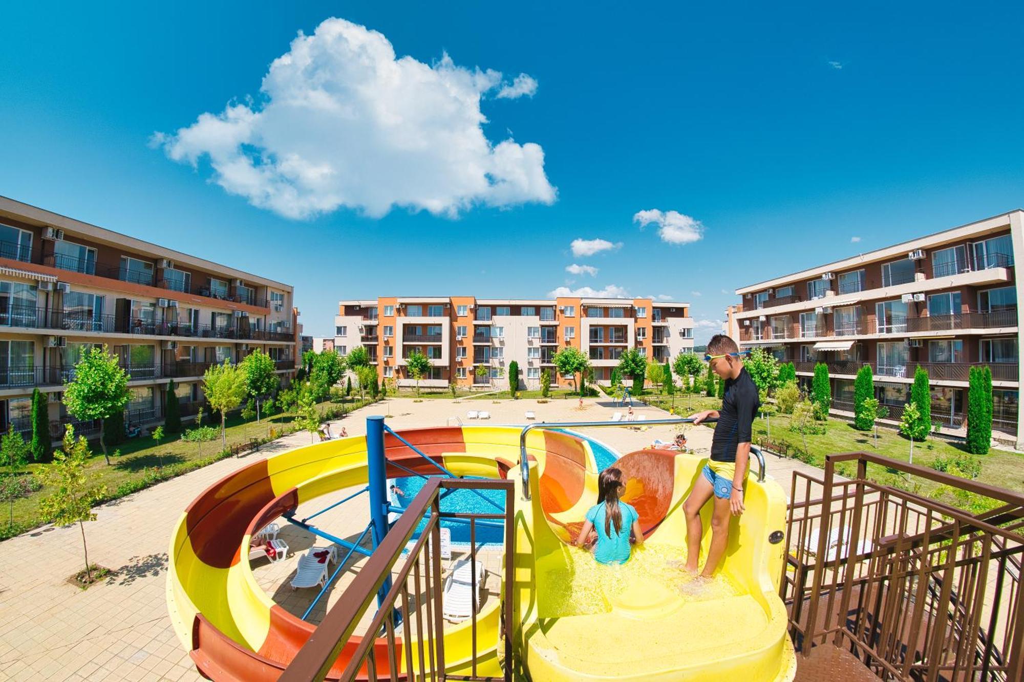 Nessebar And Holiday Fort Apartments Солнечный берег Экстерьер фото