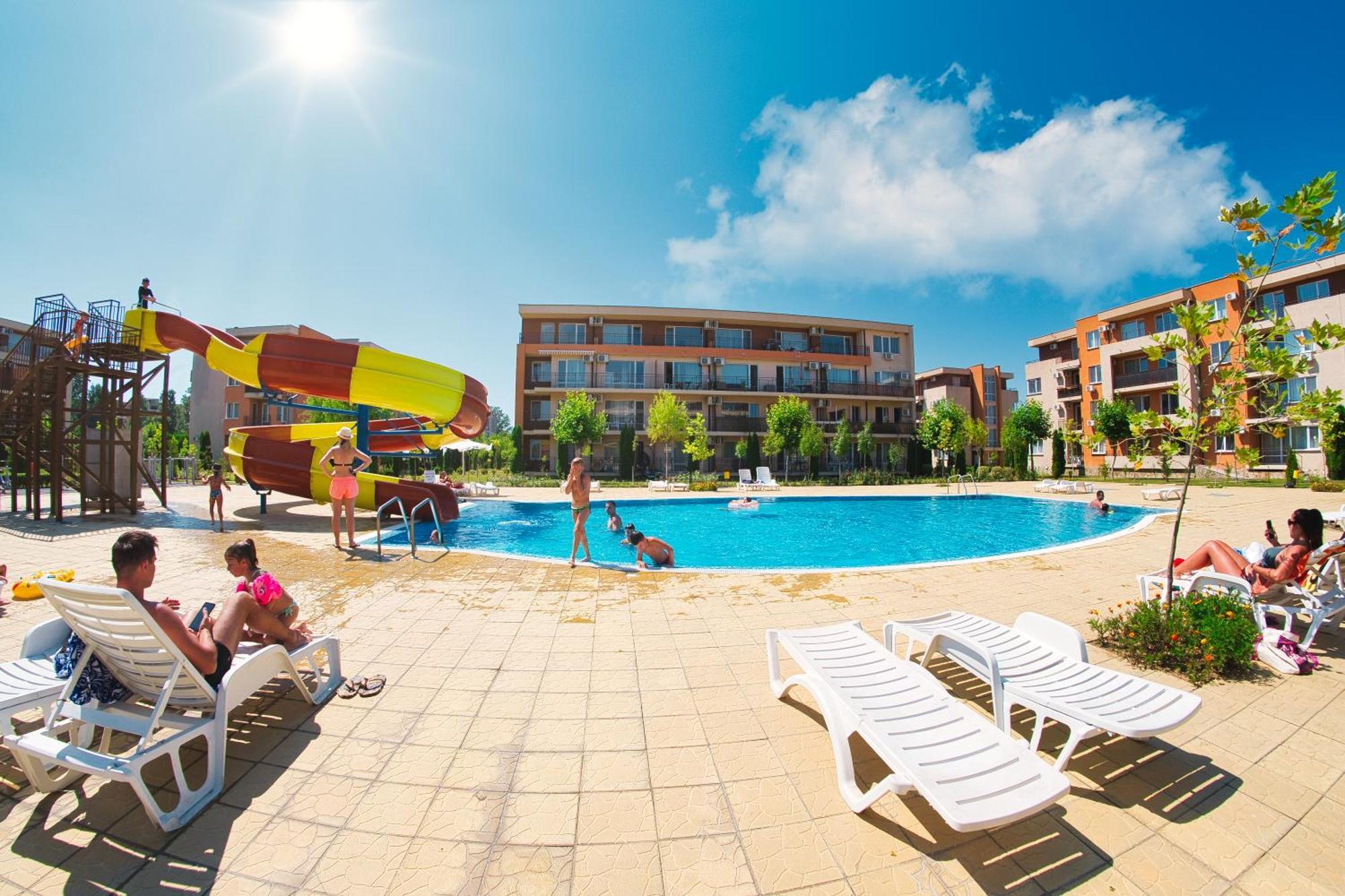 Nessebar And Holiday Fort Apartments Солнечный берег Экстерьер фото