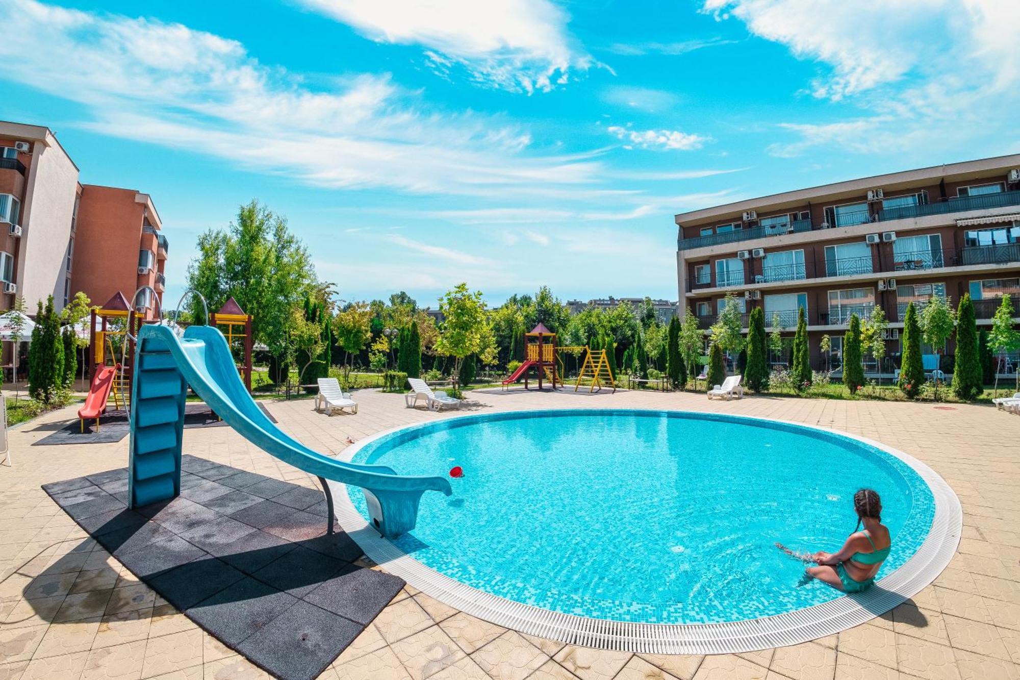 Nessebar And Holiday Fort Apartments Солнечный берег Экстерьер фото