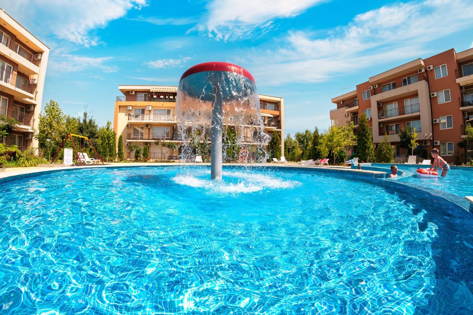 Nessebar And Holiday Fort Apartments Солнечный берег Экстерьер фото